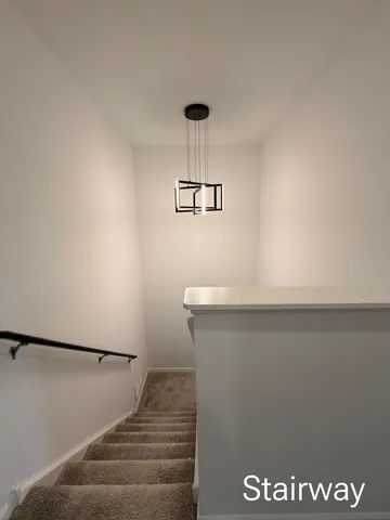 $2,900 | 522 Wolverine Drive, Unit 522, Aurora, IL 60502