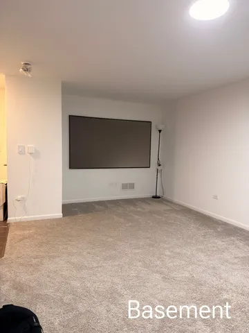 $2,900 | 522 Wolverine Drive, Unit 522, Aurora, IL 60502