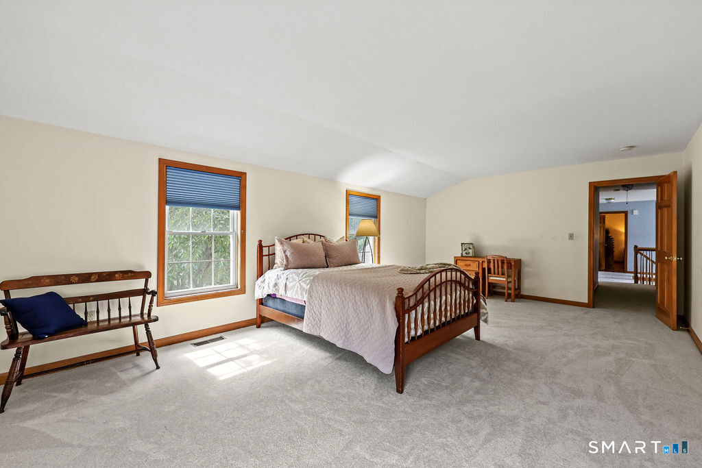 209 Lancaster Way Cheshire, CT 06410 - Photo 25 of 40