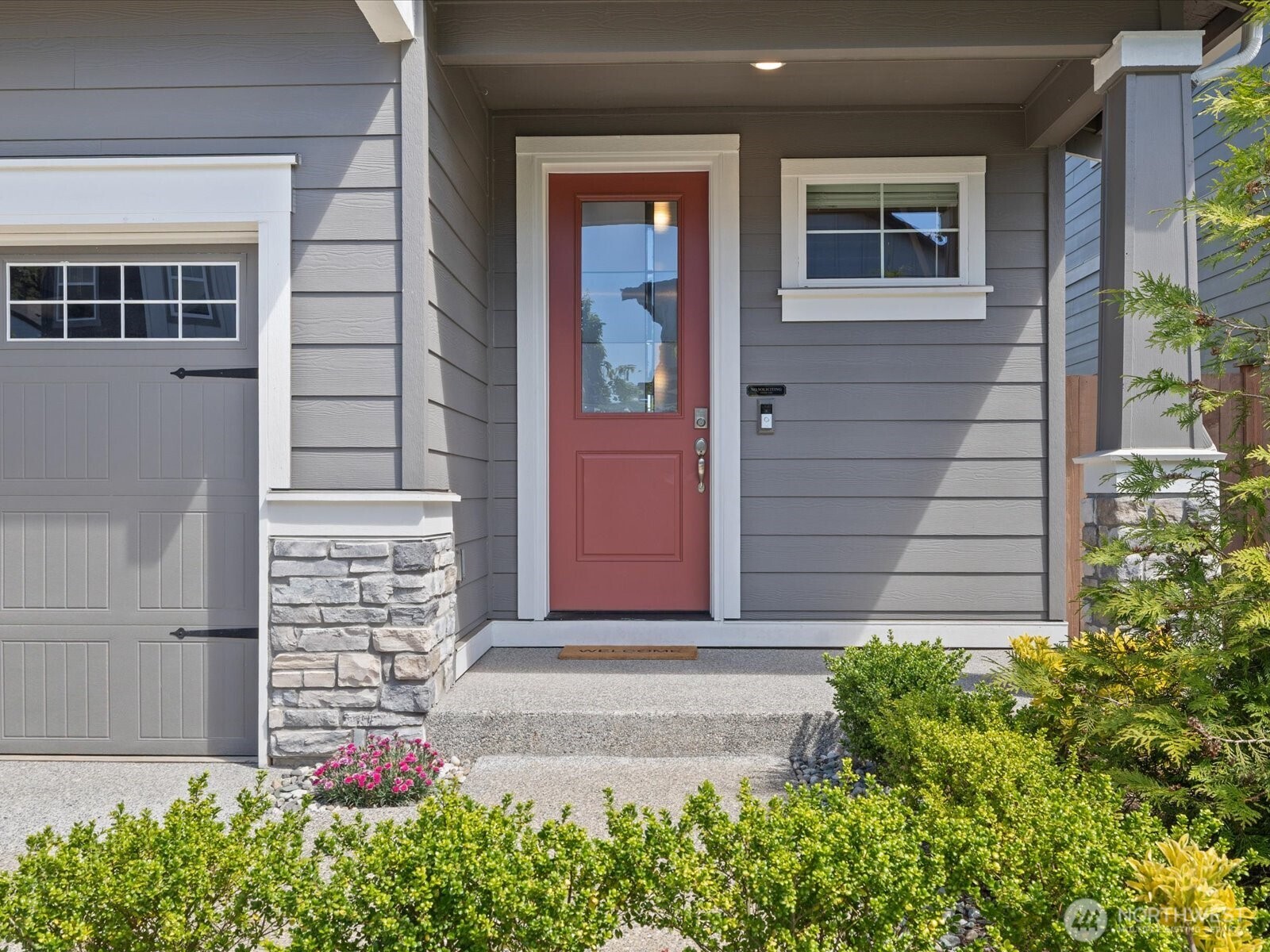 2809 193rd Place Southeast Bothell, WA 98012 - Photo 2 of 37