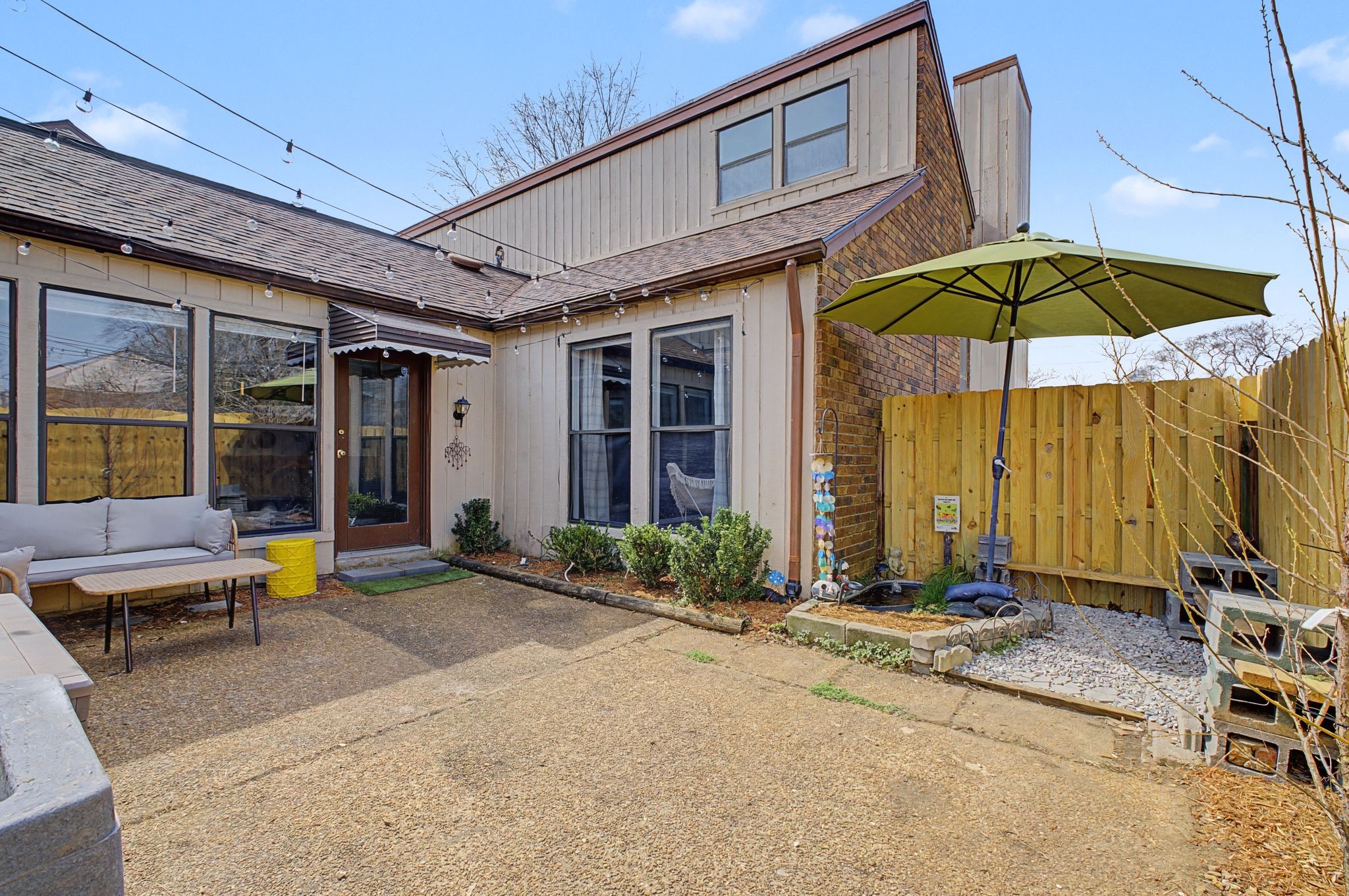 218 Harpers Mill Road Hermitage, TN 37076 - Photo 27 of 29 a view of a lounge chairs in the patio