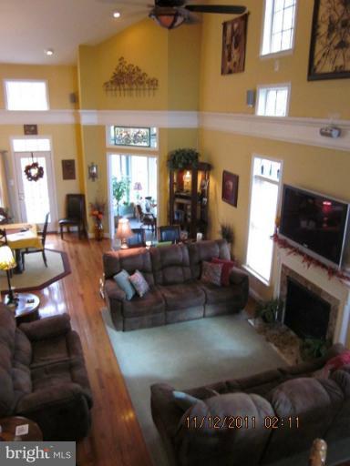 2626 Monocacy Ford Road Frederick, MD 21701 - Photo 8 of 29 Living Room