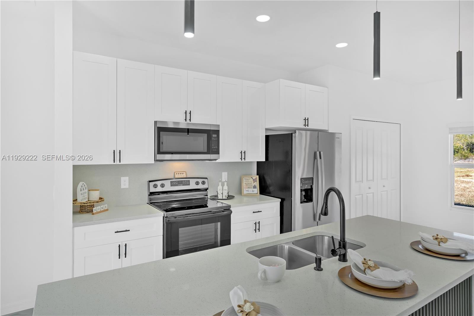 30353 Beech Road Punta Gorda, FL 33982 - Photo 23 of 48