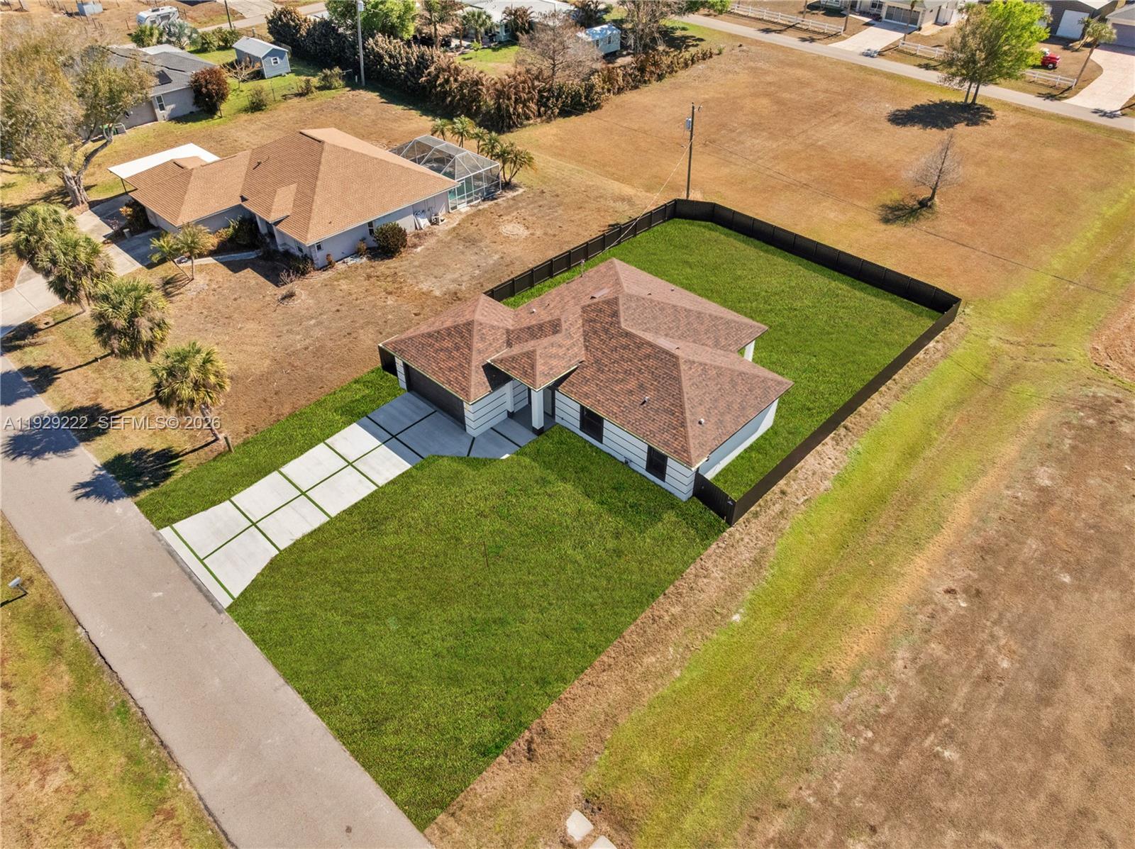 30353 Beech Road Punta Gorda, FL 33982 - Photo 9 of 48