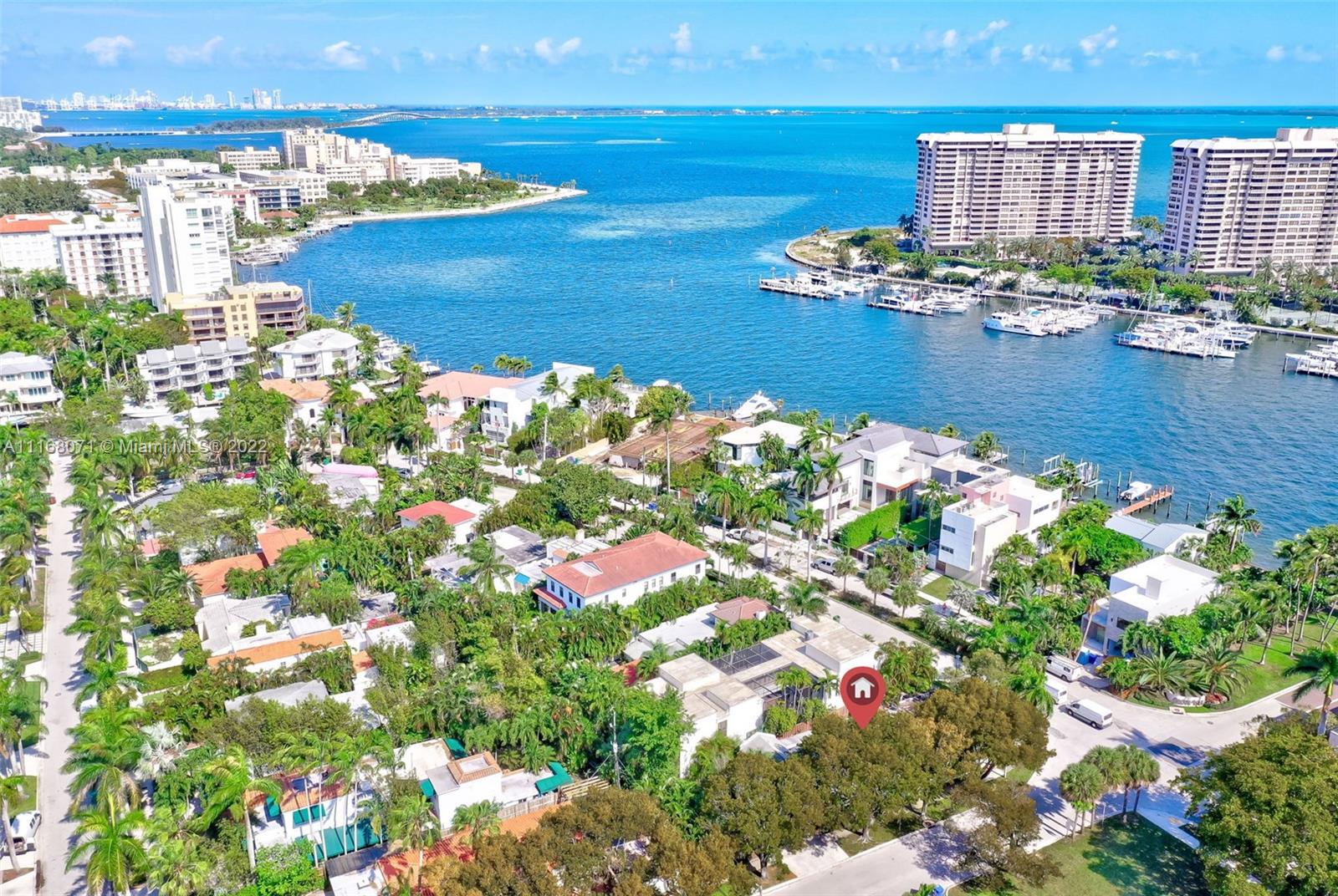 3571 Fair Isle Street Miami, FL 33133 - Photo 31 of 38 a view of a city