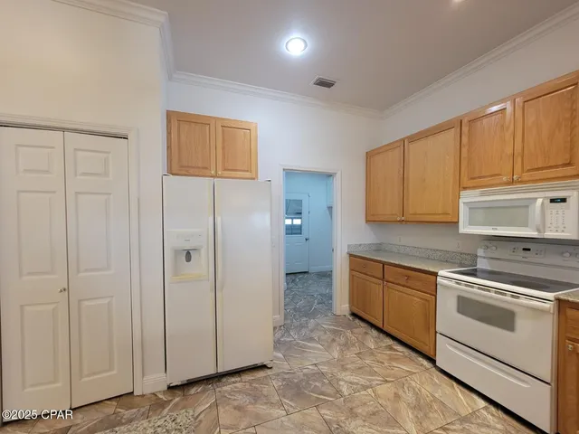 $2,900 | 7327 Rodgers Drive, Panama City, FL 32404