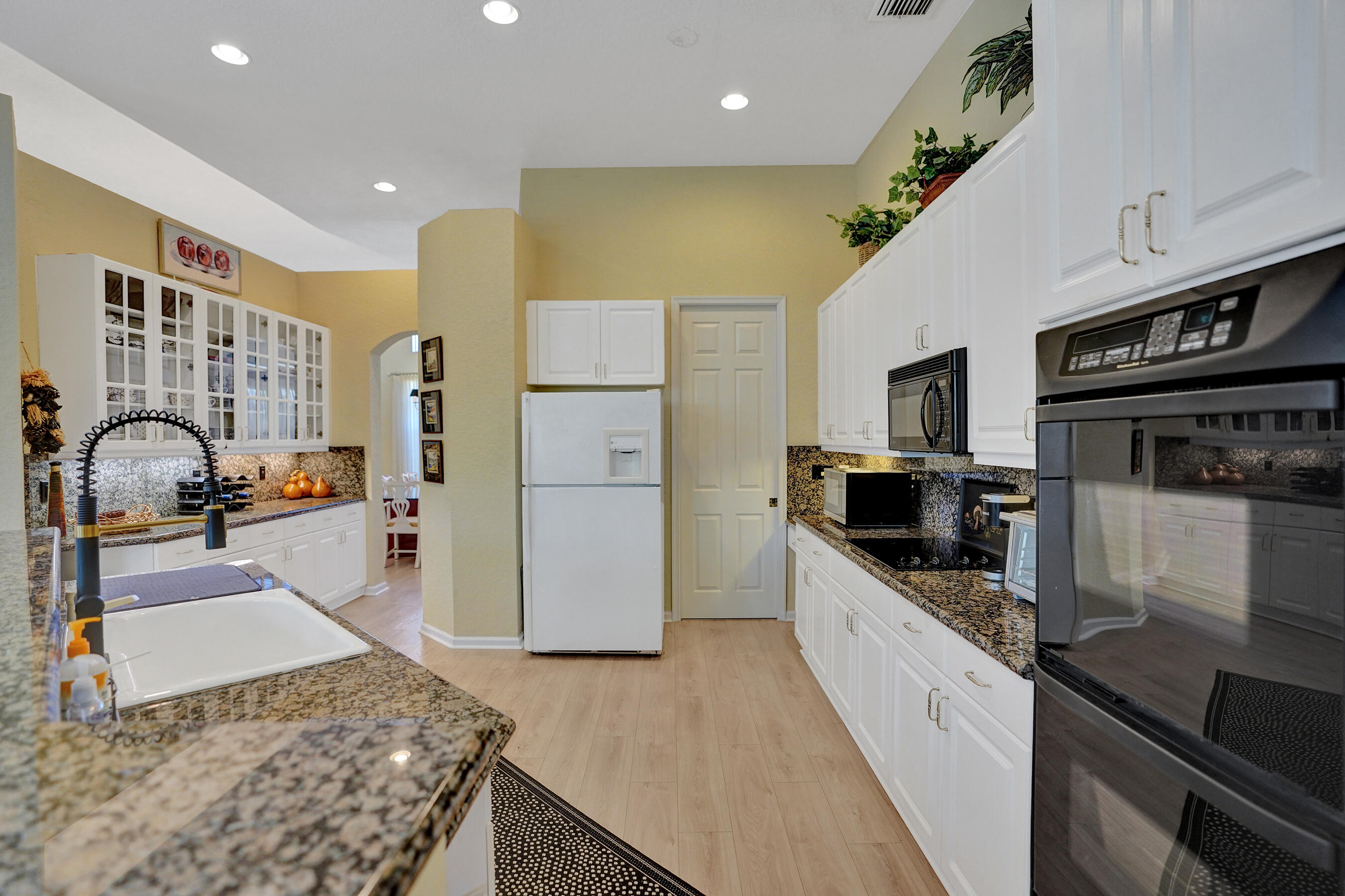 7338 Falls Road West Boynton Beach, FL 33437 - Photo 21 of 54 DSC07570