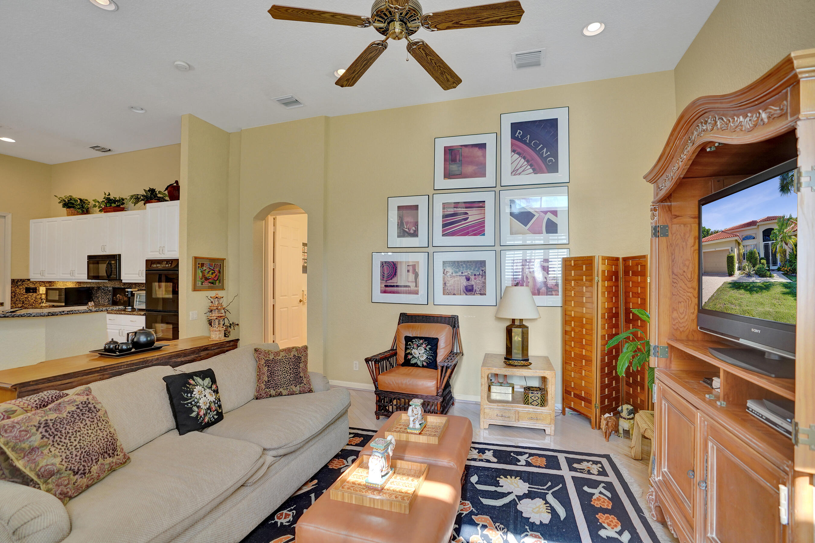 7338 Falls Road West Boynton Beach, FL 33437 - Photo 25 of 54 DSC07558