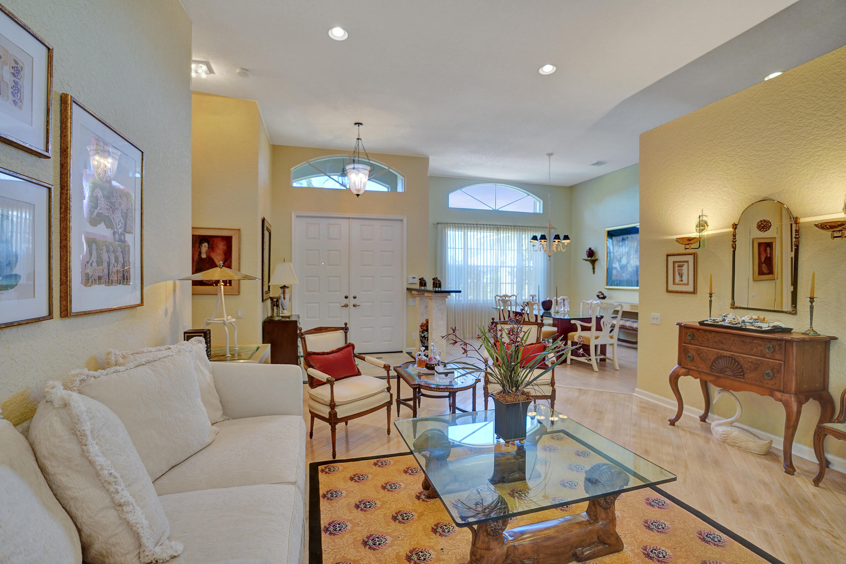 7338 Falls Road West Boynton Beach, FL 33437 - Photo 5 of 54 DSC07471