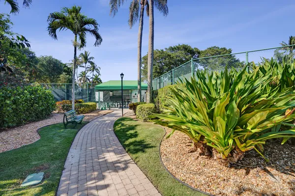 $499,000 | 7338 Falls Road West, Boynton Beach, FL 33437