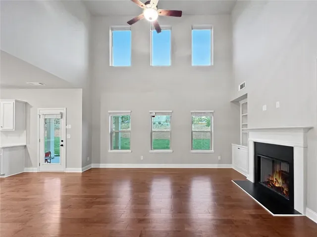 a view of livingroom with furniture and window