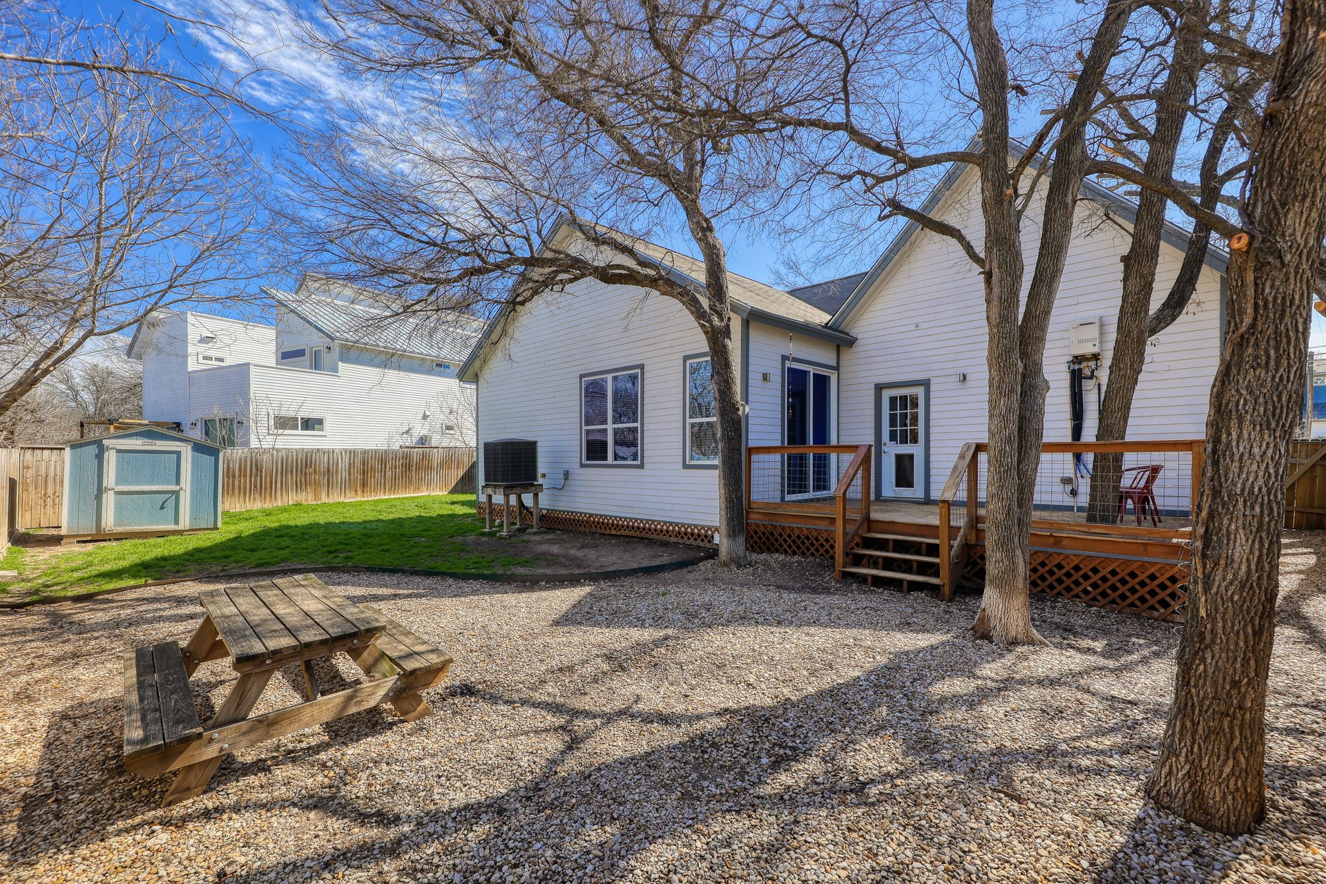 1704 Webberville Road Austin, TX 78721 - Photo 23 of 27 Gallery Image 23