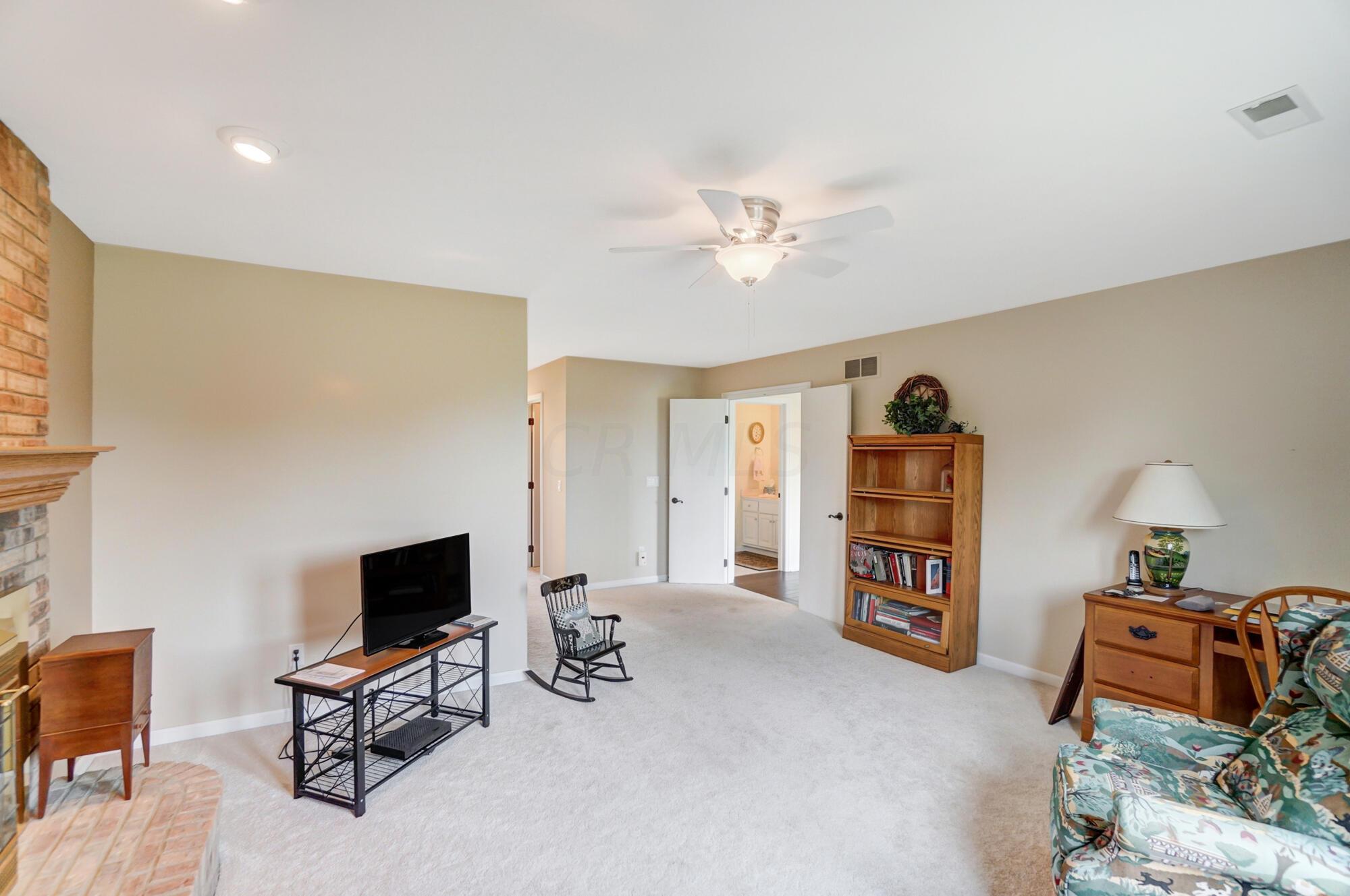 2100 Old Columbus Road London, OH 43140 - Photo 43 of 92 In Law Suite