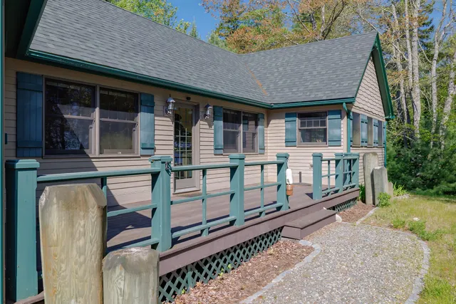 $698,000 | 139 Havey Point Road, Hancock, ME 04640