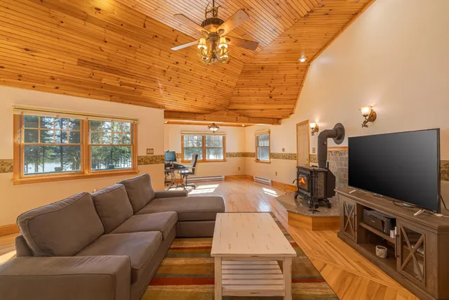 $698,000 | 139 Havey Point Road, Hancock, ME 04640