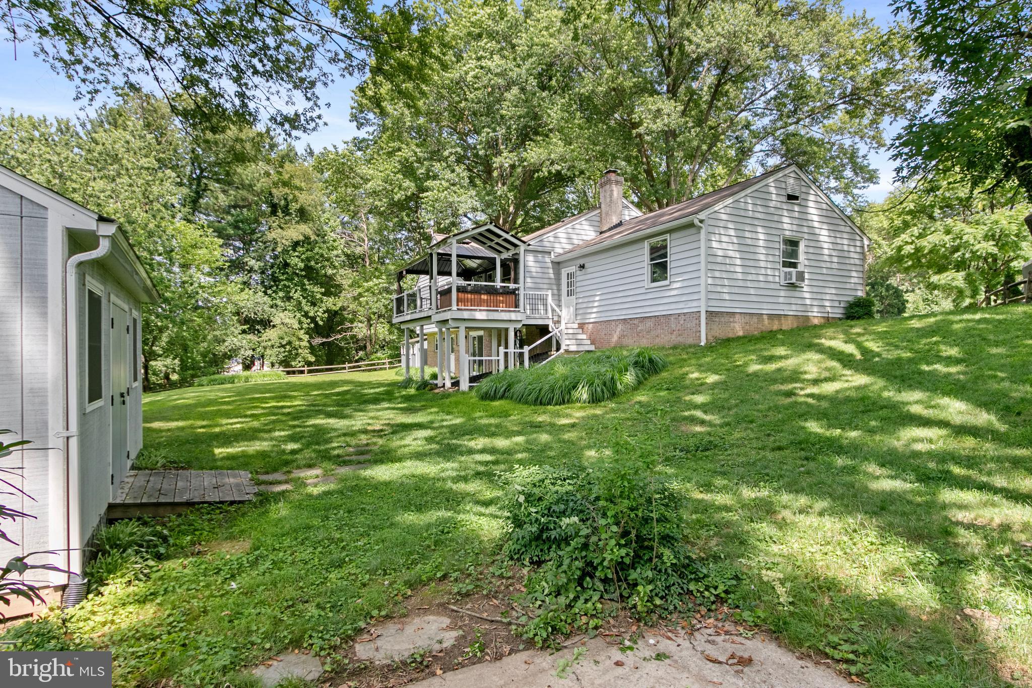 2209 Coffeewood Court Silver Spring, MD 20906 - Photo 5 of 40 Workshop, nice private setting