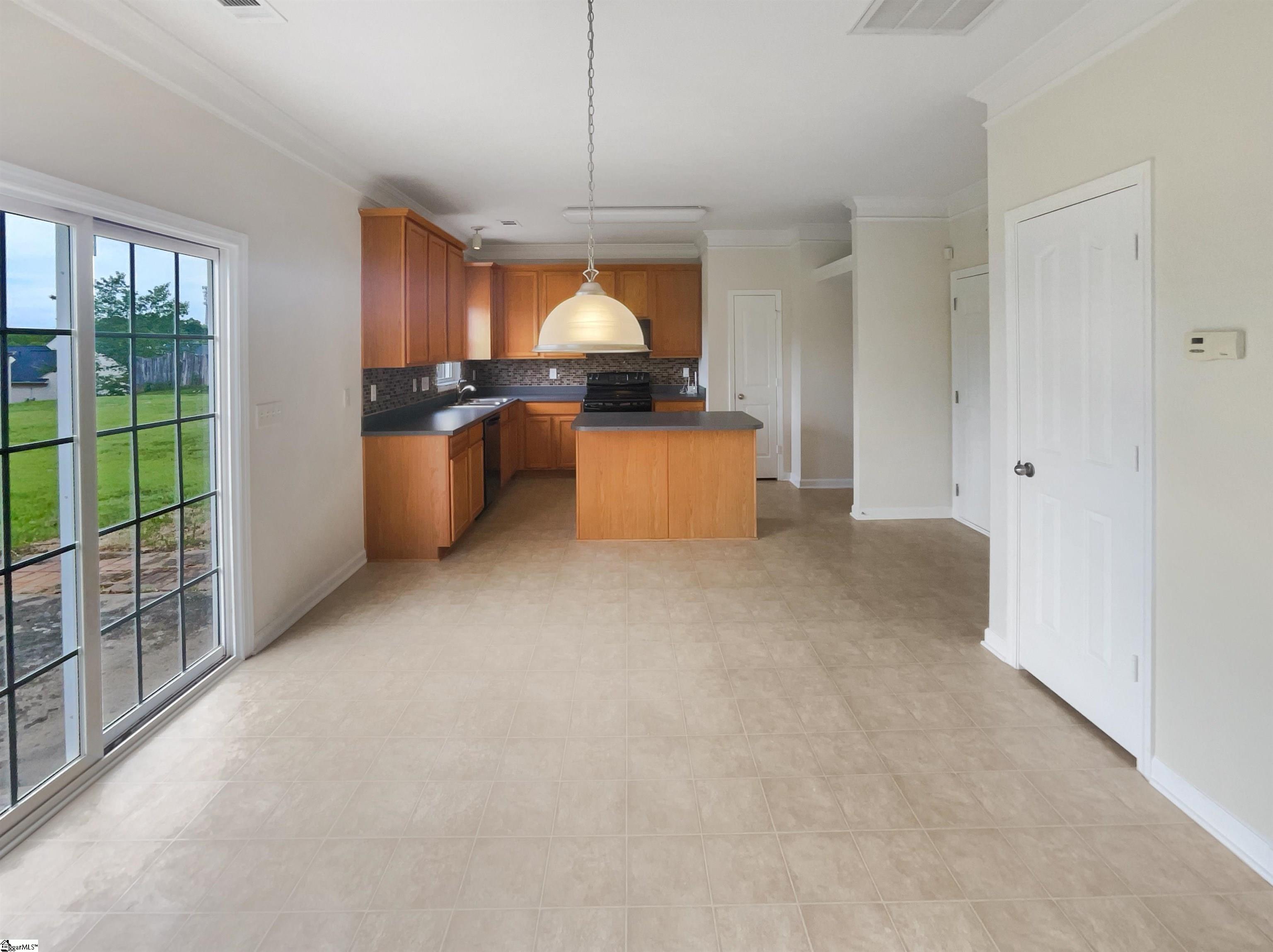 35 Shale Court Greenville, SC 29607 - Photo 12 of 23 Gallery Image 12