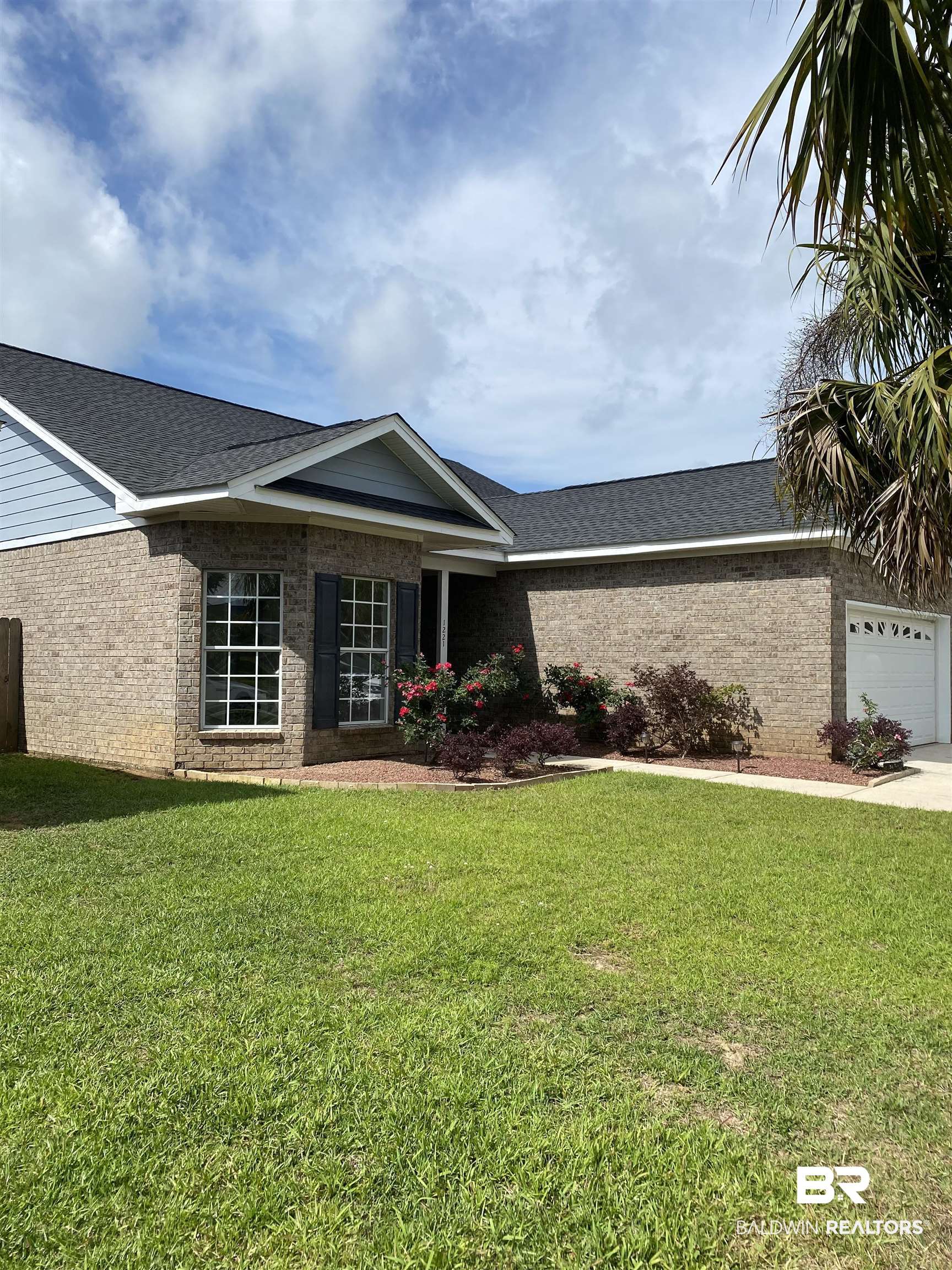 1221 Sloane Cove Foley, AL 36535 - Photo 2 of 19 Gallery Image 2