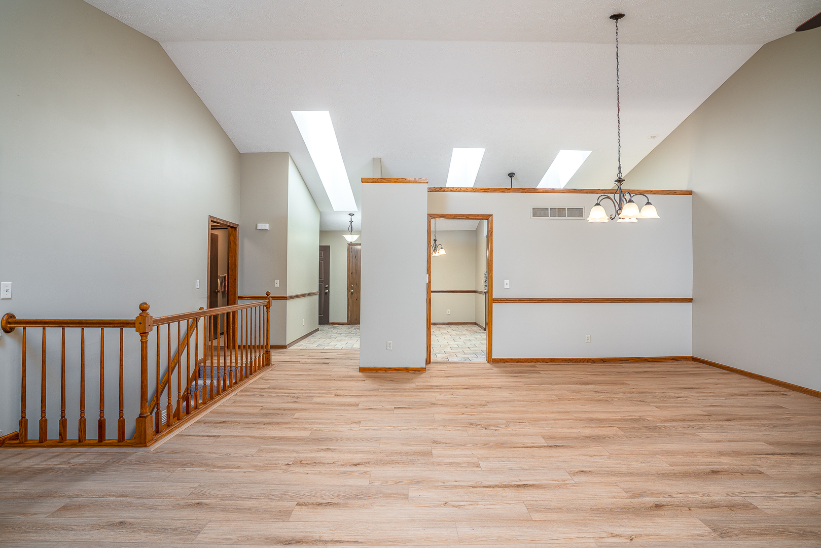 3321 East Ridge Place Bettendorf, IA 52722 - Photo 7 of 27