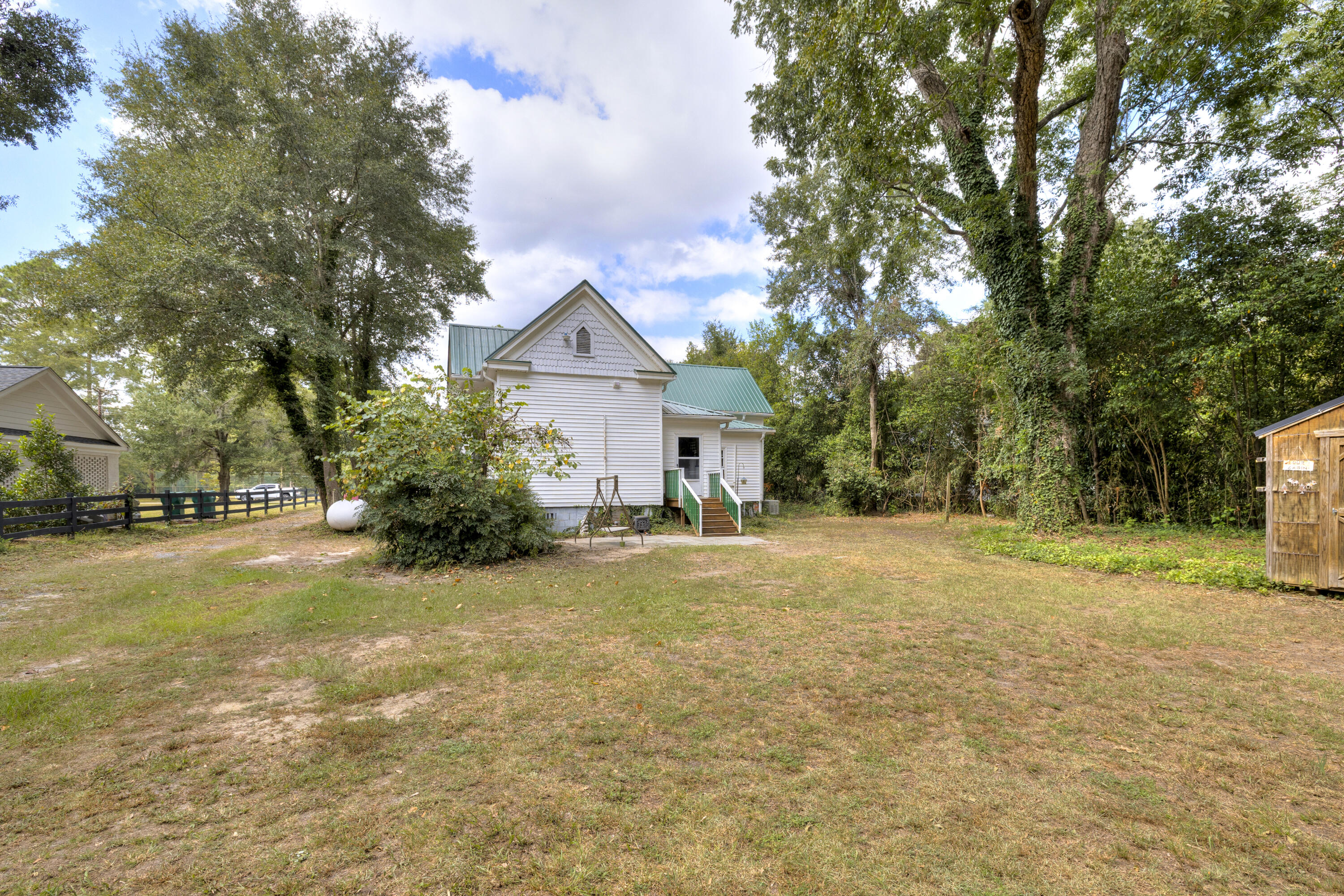 116 West Sumter Street Mayesville, SC 29104 - Photo 5 of 30