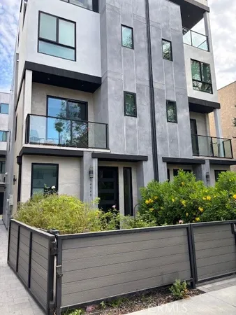 $6,750 | 14553 Benefit Street, Sherman Oaks, CA 91403