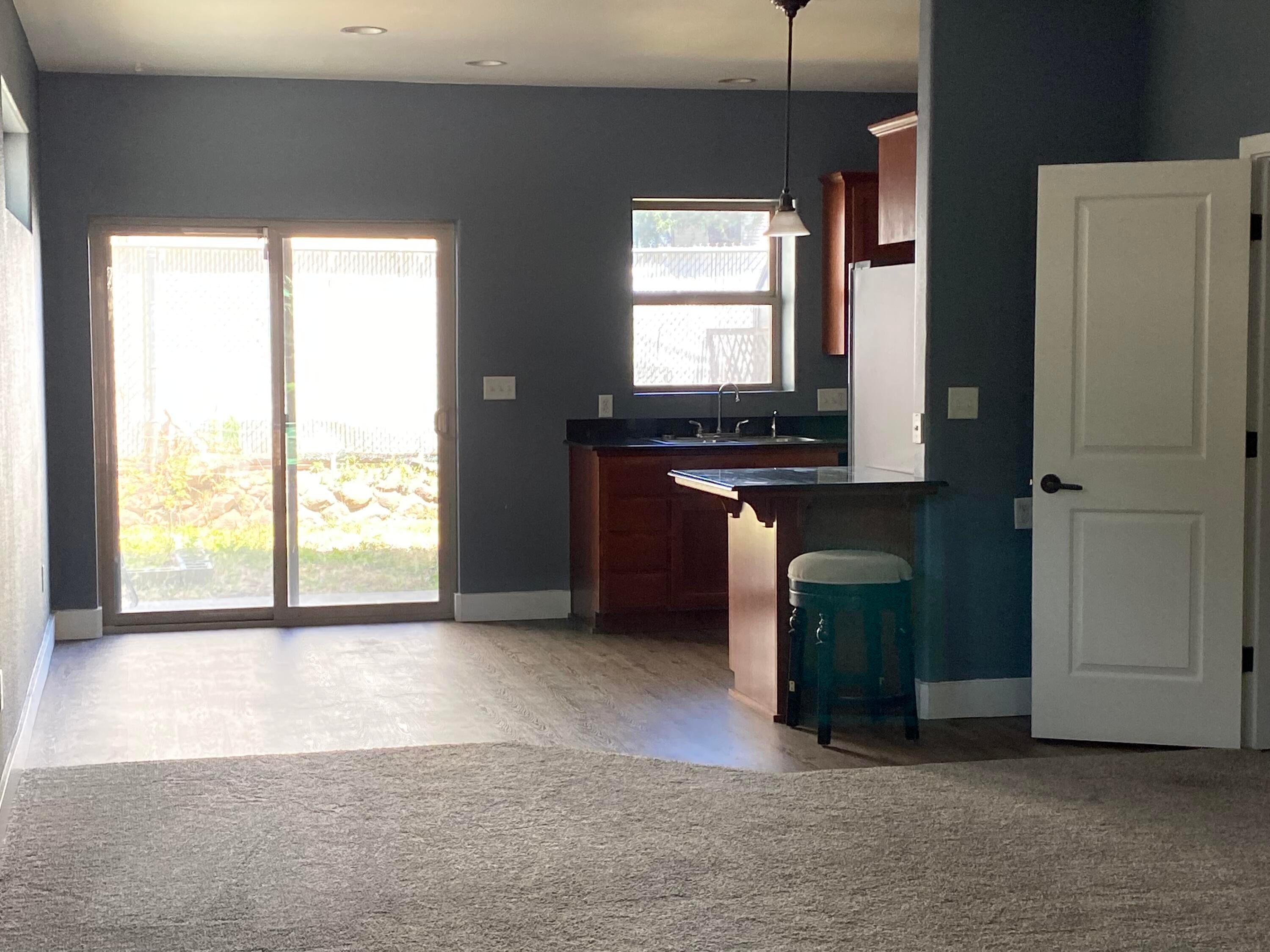 141 Casey Way Central Point, OR 97502 - Photo 4 of 17 IMG_4082