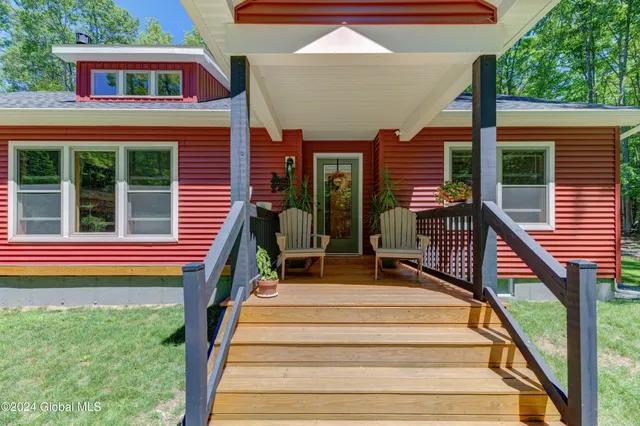 $529,000 | 779 South Main Street, Northville, NY 12134