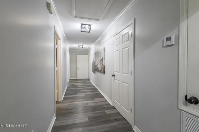 $395,000 | 207 Hickory Hill Drive, Hattiesburg, MS 39402