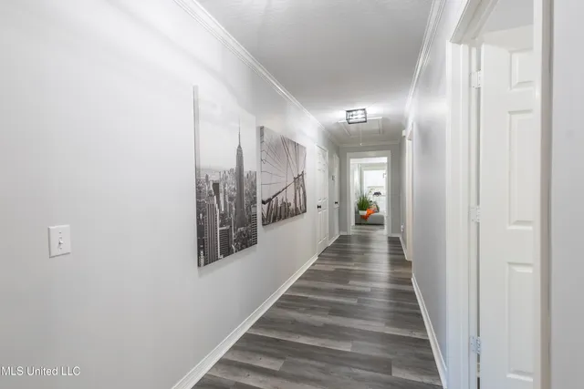 $395,000 | 207 Hickory Hill Drive, Hattiesburg, MS 39402