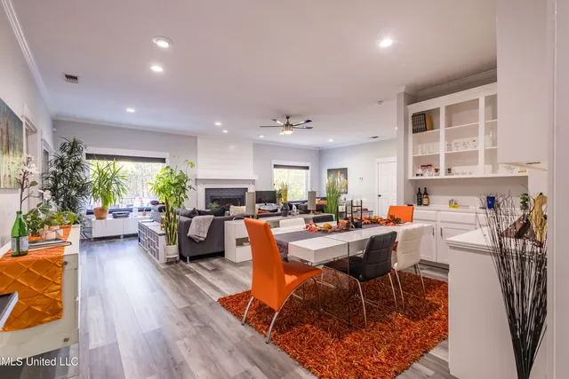 $395,000 | 207 Hickory Hill Drive, Hattiesburg, MS 39402