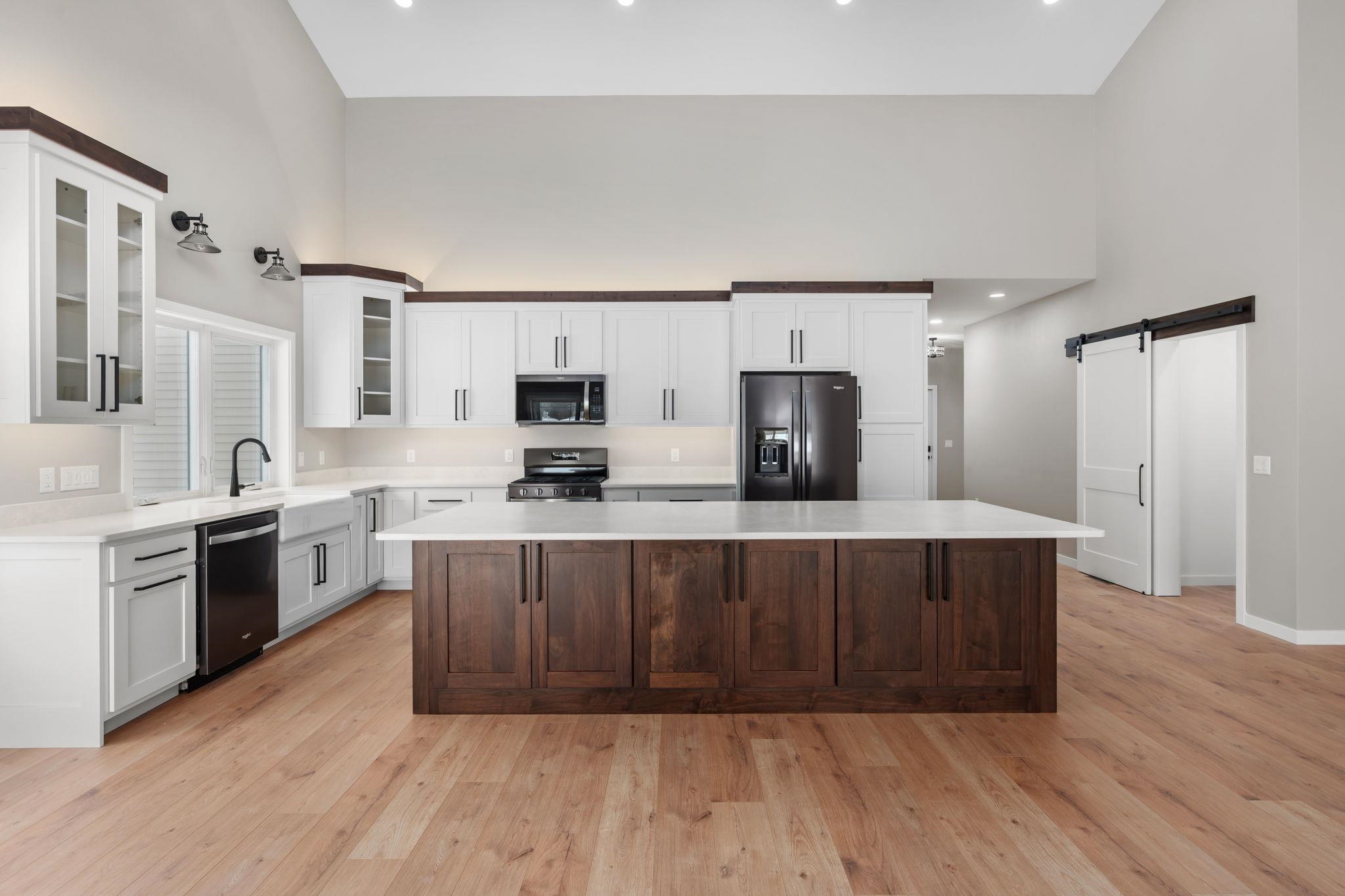 925 Hay Creek Trail Reedsburg, WI 53959 - Photo 13 of 48