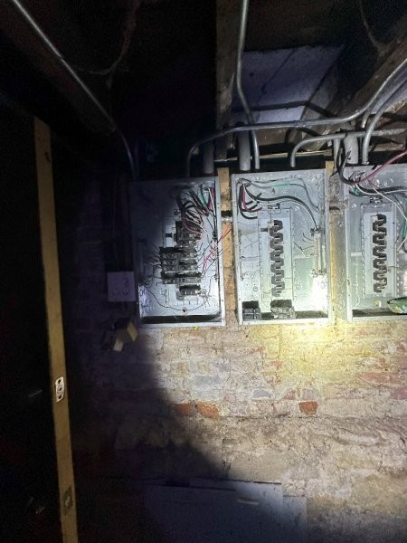 7119 South Emerald Avenue Chicago, IL 60621 - Photo 31 of 50 a view of empty room