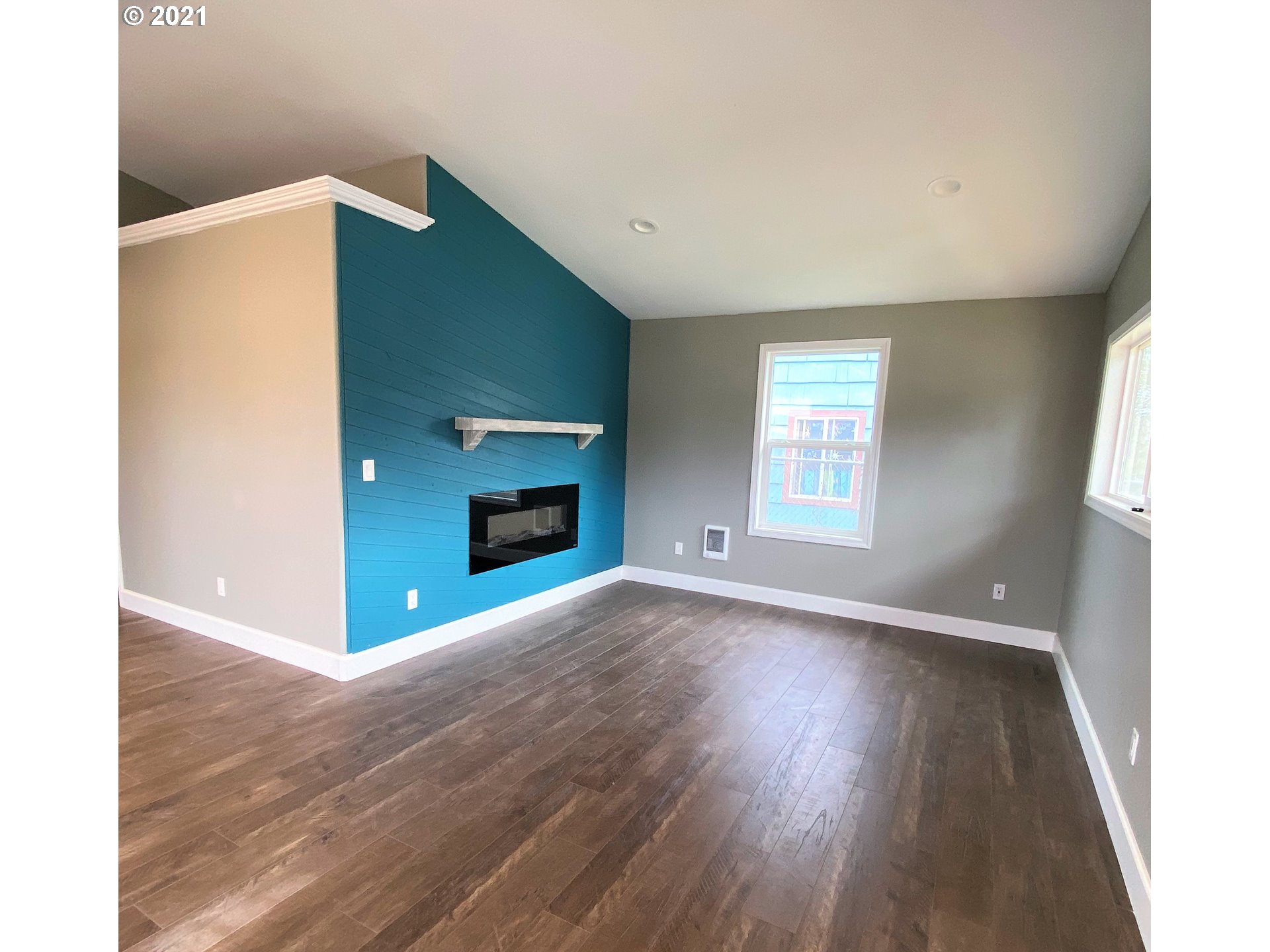 1921 Cedar Avenue Reedsport, OR 97467 - Photo 16 of 23 Gallery Image 16