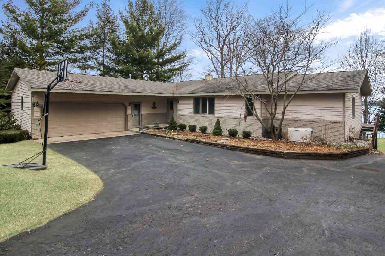 1010 West Long Lake Road Traverse City, MI 49685 - Photo 1 of 48 1887347.JPG
