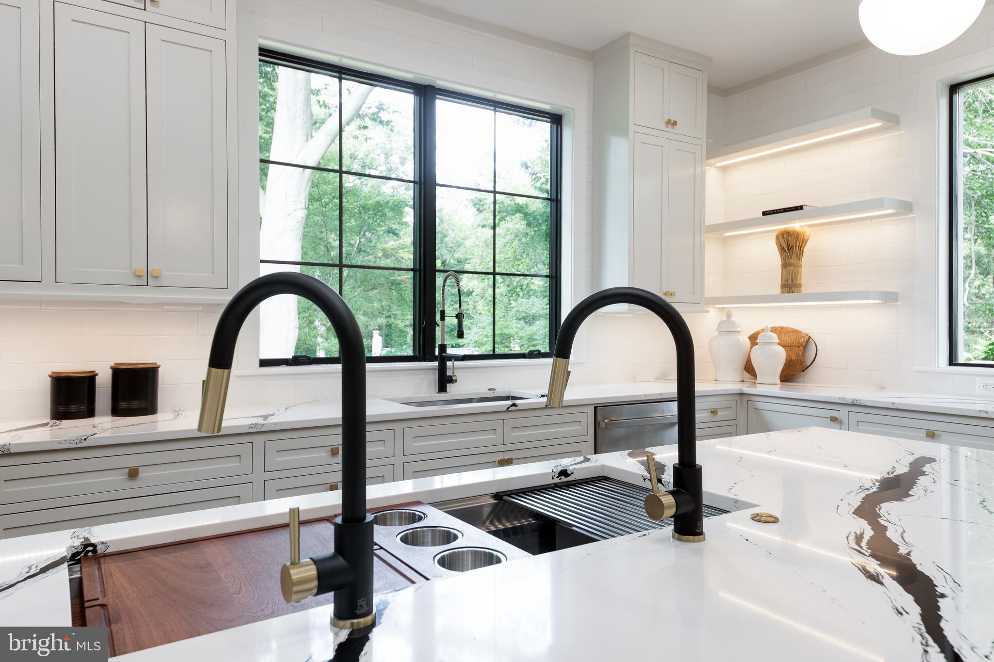 2664 Marcey Road Arlington, VA 22207 - Photo 24 of 62