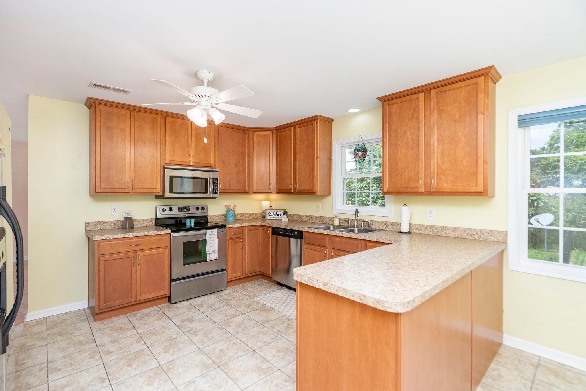 2275 Raphine Road Raphine, VA 24472 - Photo 8 of 48