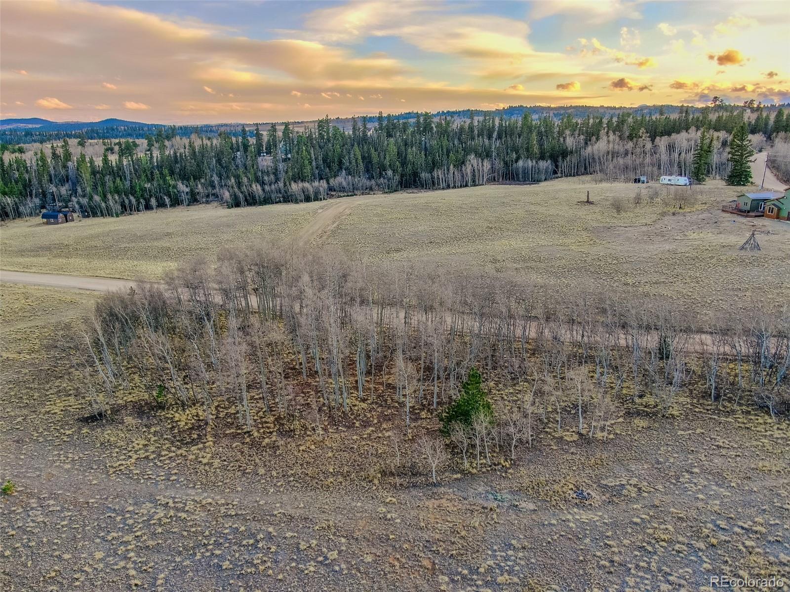 593 Pinto Trail Como, CO 80432 - Photo 3 of 21
