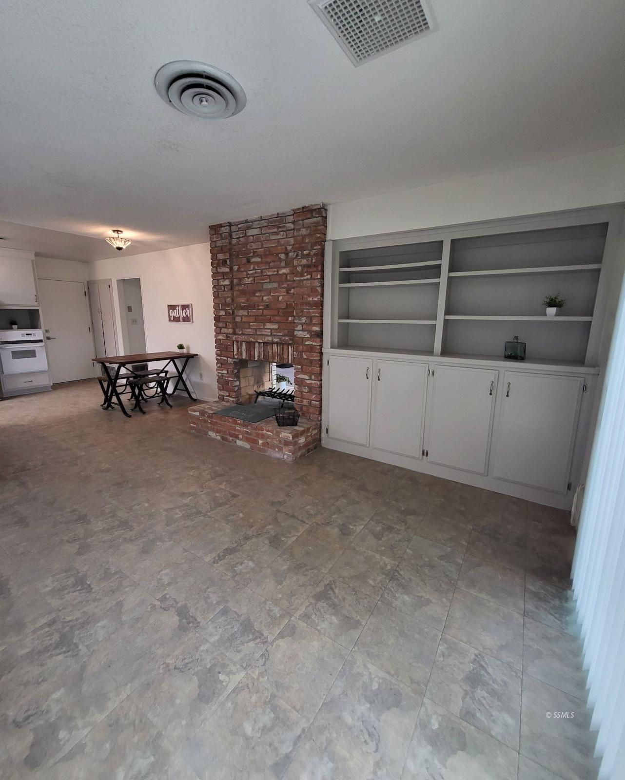 717 West Kevin Court Ridgecrest, CA 93555 - Photo 13 of 49