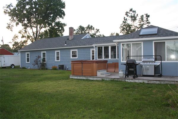 75 Westbrook Drive Springfield, MA 01129 - Photo 12 of 14