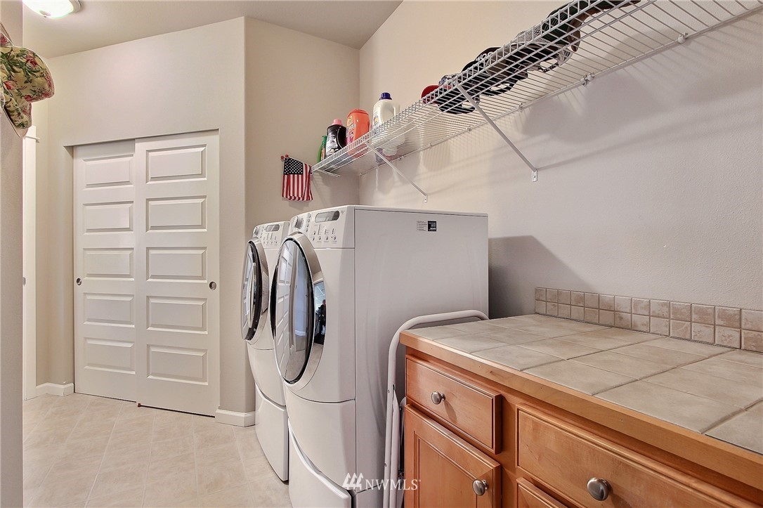 3050 Ridge View Place DuPont, WA 98327 - Photo 11 of 18 Gallery Image 11