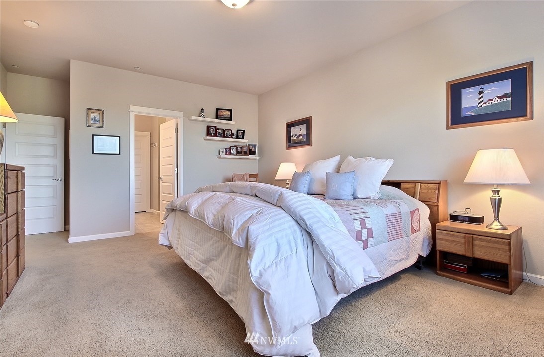 3050 Ridge View Place DuPont, WA 98327 - Photo 12 of 18 Gallery Image 12