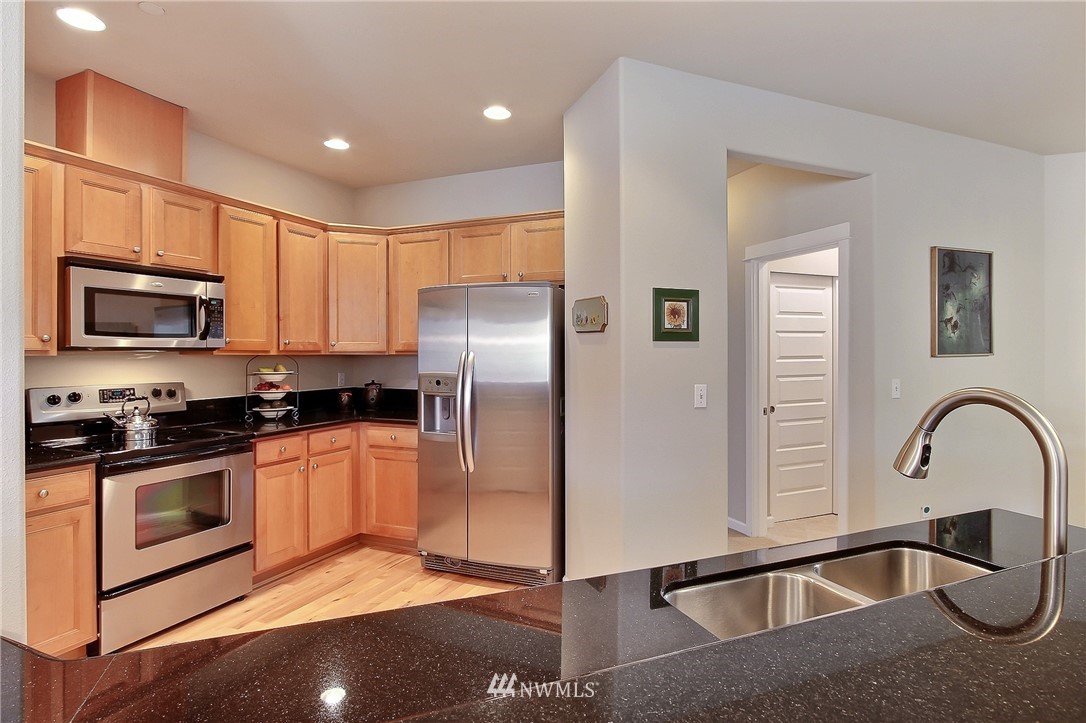 3050 Ridge View Place DuPont, WA 98327 - Photo 10 of 18 Gallery Image 10