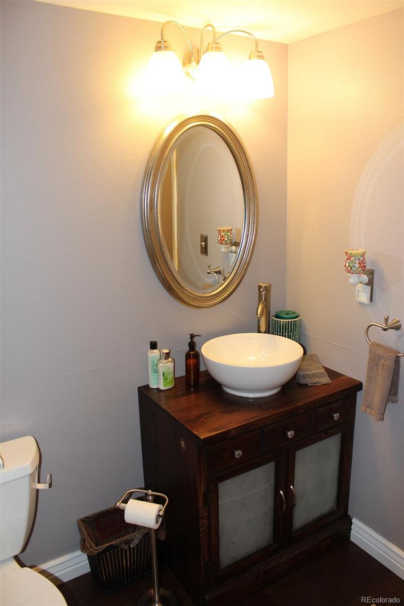 250 Quail Ridge Circle Highlands Ranch, CO 80126 - Photo 16 of 17 Gallery Image 16