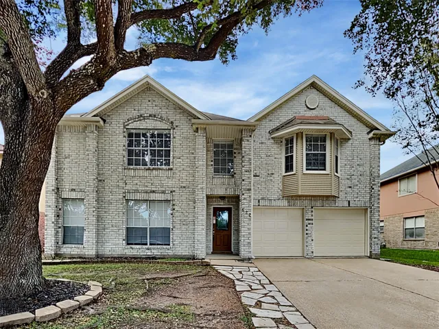 $2,765 | 622 Oak Hill Drive, Kemah, TX 77565