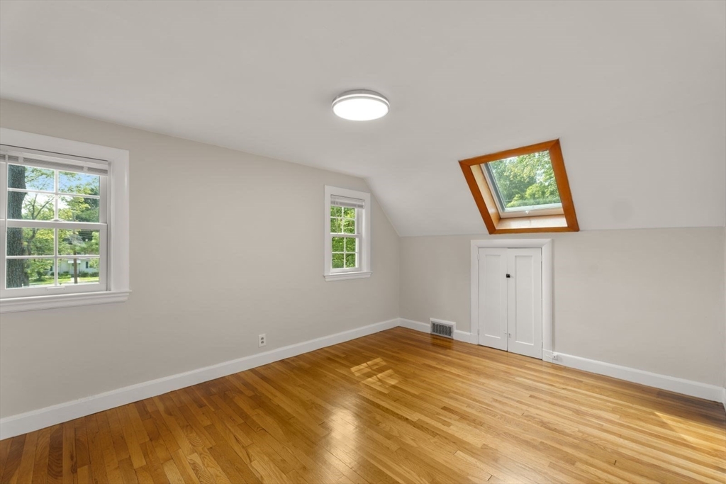 42 Elinor Road Newton, MA 02461 - Photo 29 of 36 Gallery Image 29