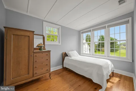 $1,380,000 | 21901 New Hampshire Avenue, Brookeville, MD 20833