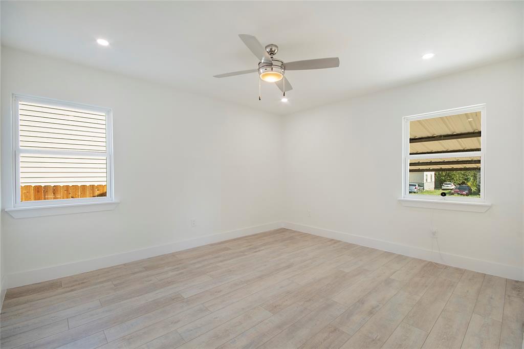 2017 Village Way Dallas, TX 75216 - Photo 19 of 25