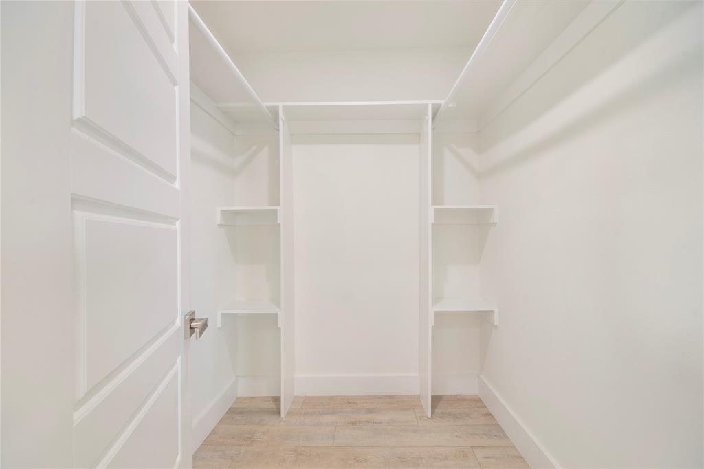 2017 Village Way Dallas, TX 75216 - Photo 21 of 25