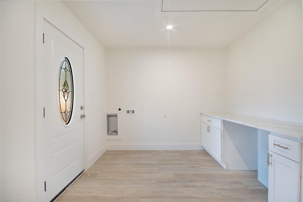 2017 Village Way Dallas, TX 75216 - Photo 9 of 25