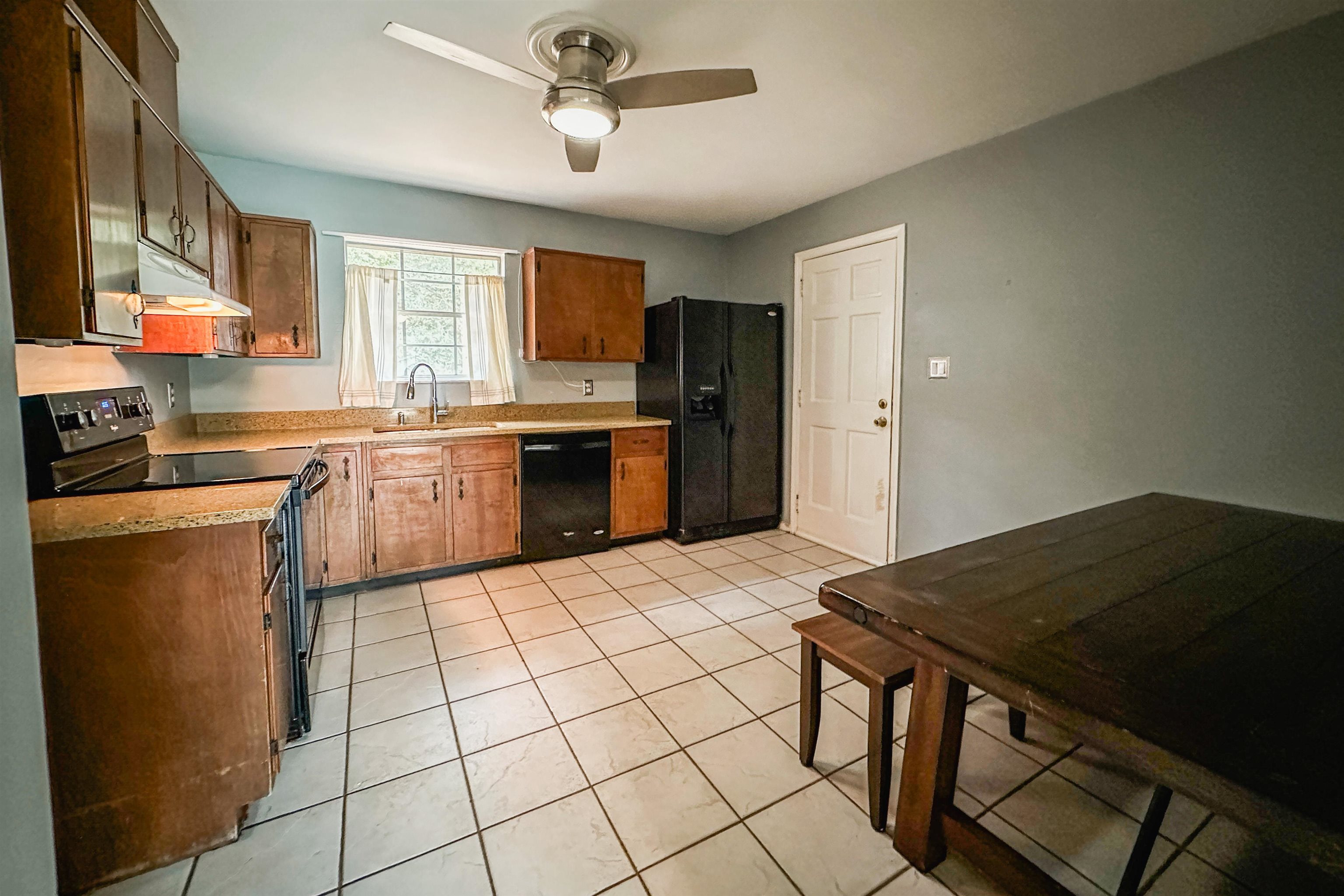2630 Mayfair Road Tallahassee, FL 32303 - Photo 7 of 33 Gallery Image 7
